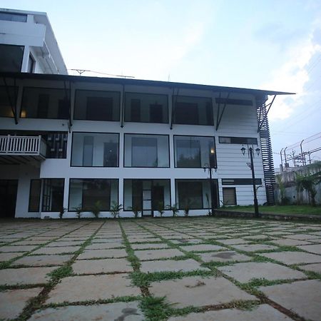 Thekkady Gavi Suites Vandiperiyār Екстериор снимка