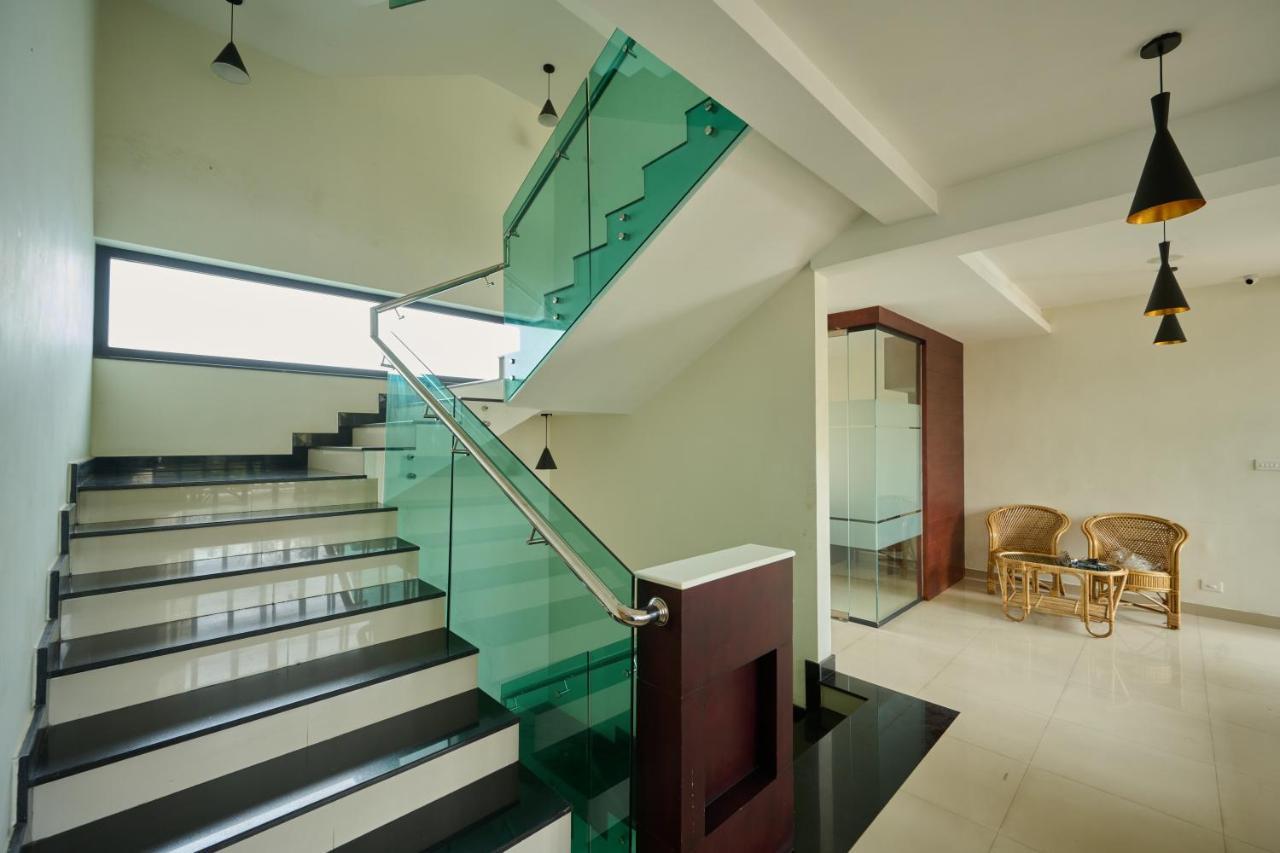 Thekkady Gavi Suites Vandiperiyār Екстериор снимка
