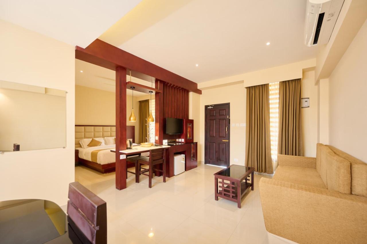 Thekkady Gavi Suites Vandiperiyār Екстериор снимка