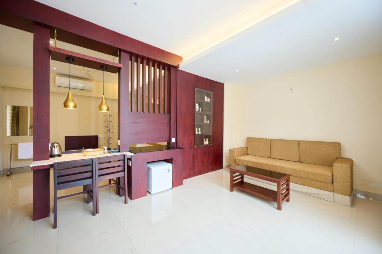Thekkady Gavi Suites Vandiperiyār Екстериор снимка