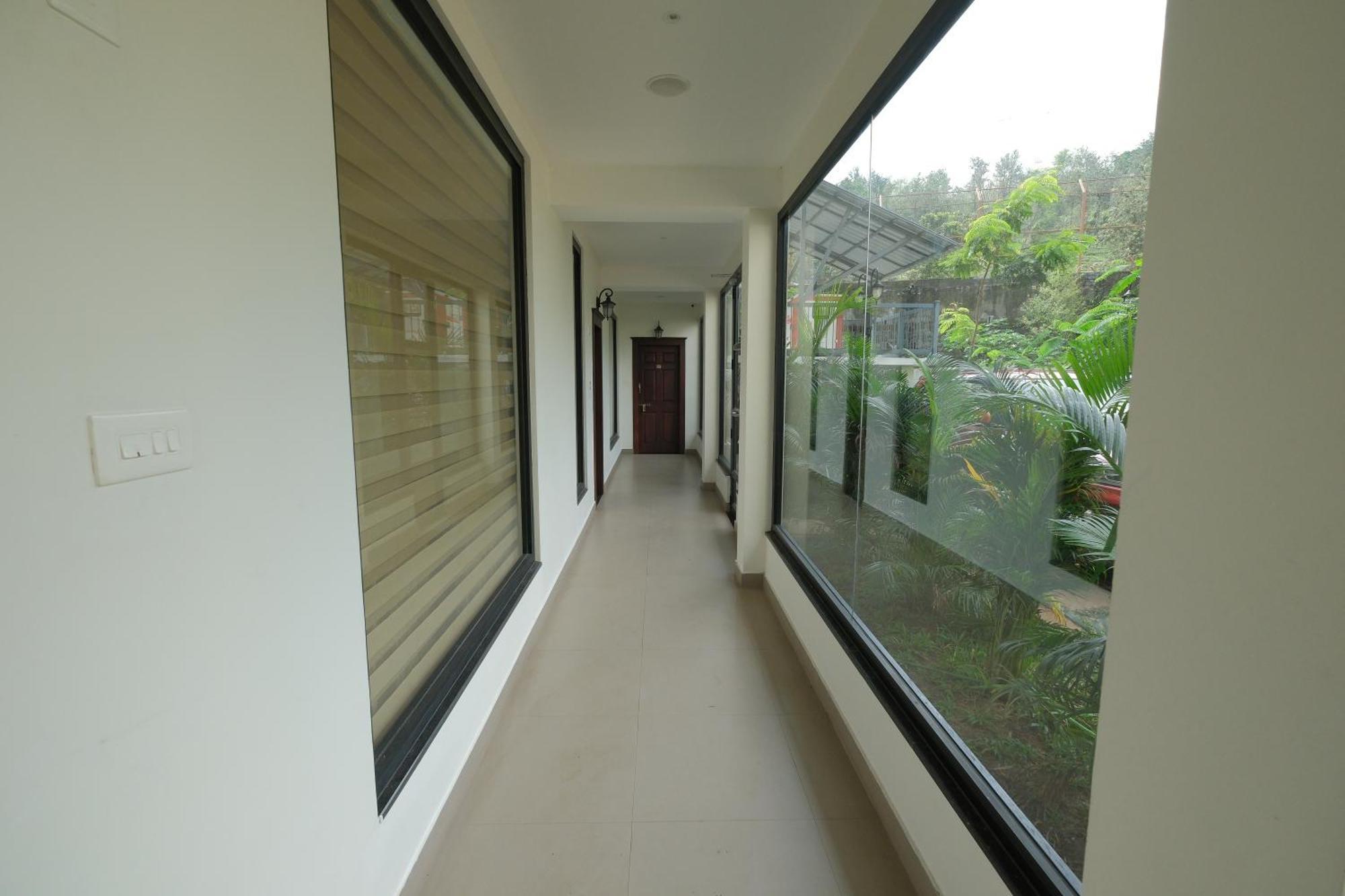 Thekkady Gavi Suites Vandiperiyār Екстериор снимка